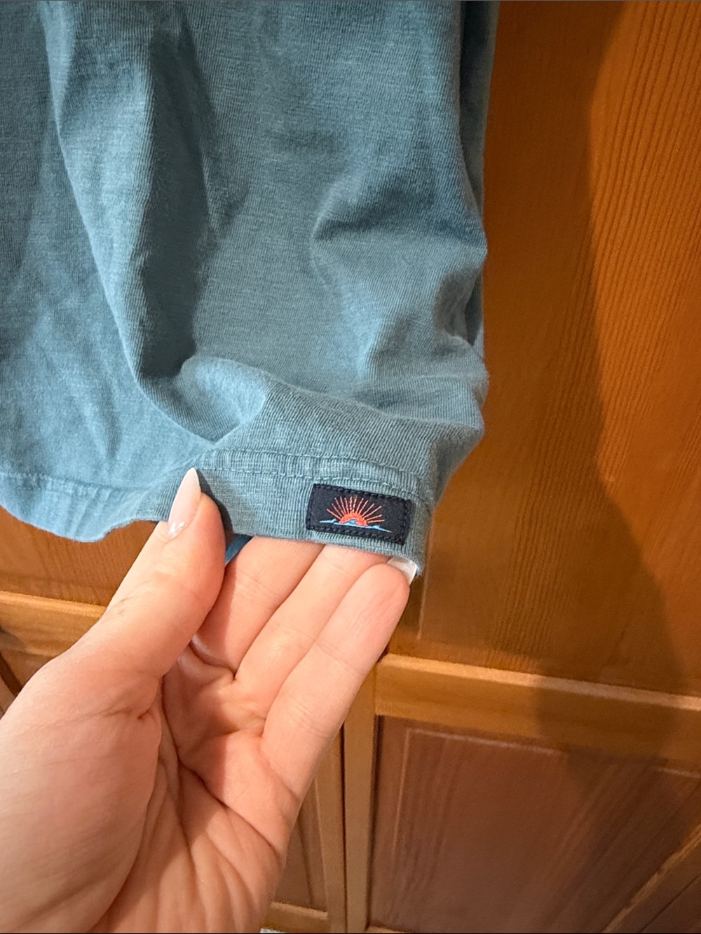 Faherty Sunwashed Pocket Cotton Mens T-Shirt - Picture 5 of 7